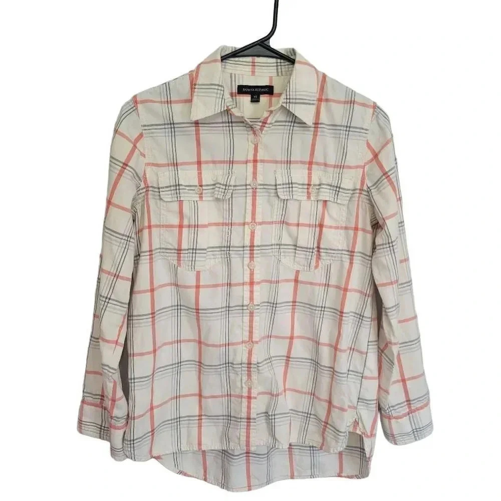 Banana Republic Women's Long Sleeve Button Up Plaid Shirt‎